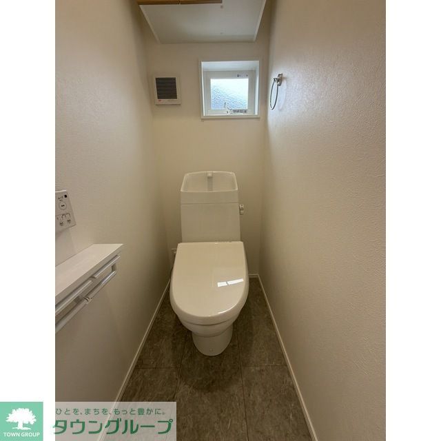 東武野田線 豊春駅 徒歩14分 2階建 築1年のトイレ写真