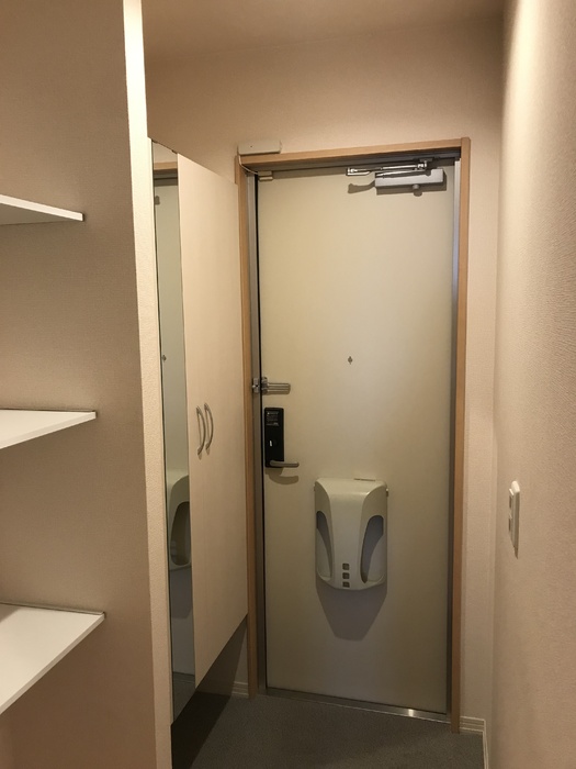 ラナプレスの玄関写真