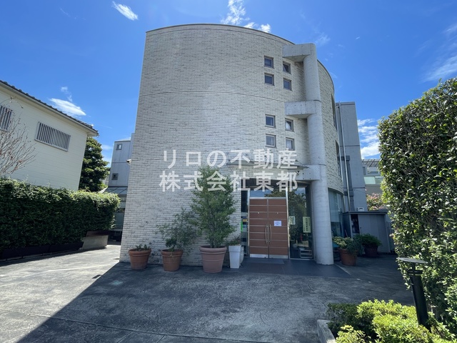 建物外観　２４時間管理なので入居中のトラブルも安心です☆