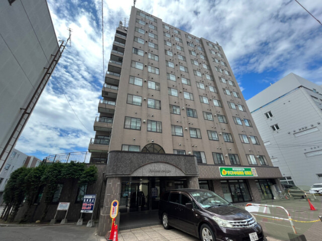 地下鉄東豊線 東区役所前駅 徒歩3分 築35年