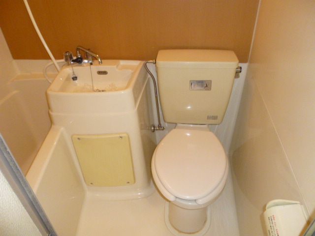 ペンション竹ノ塚のトイレ写真
