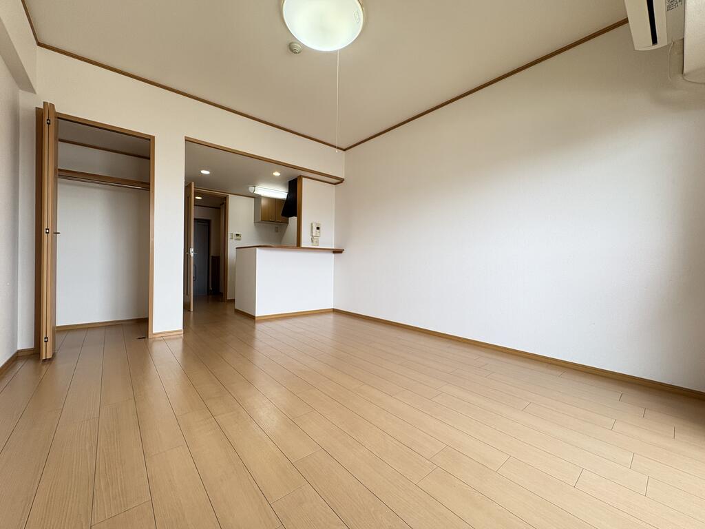 その他部屋・スペース　※同建物の別のお部屋の写真です。