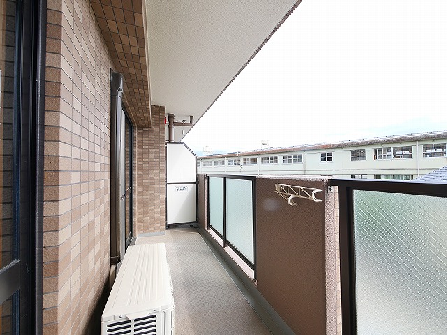 ＪＲ関西本線 奈良駅 徒歩11分 5階建 築32年の内装写真