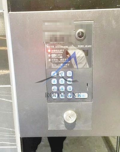 セキュリティ　モニター付きインターホンです。