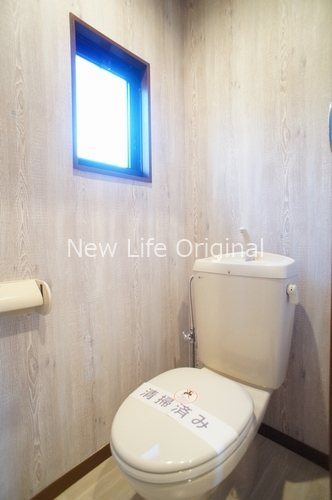 トイレ　お掃除しやすいシンプルなトイレです☆