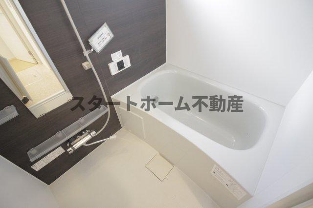 ＪＲ高徳線 佐古駅 徒歩26分 2階建 築13年の風呂写真