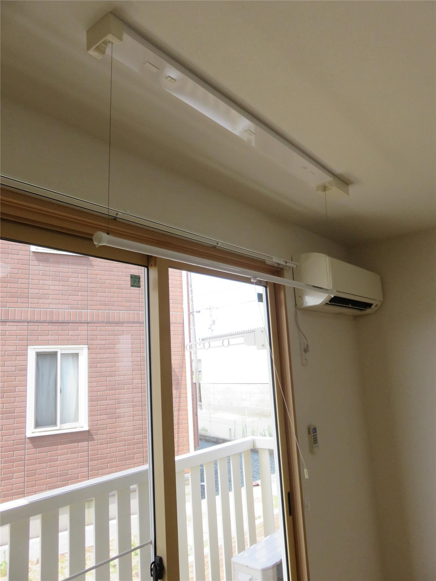 その他設備　室内物干し