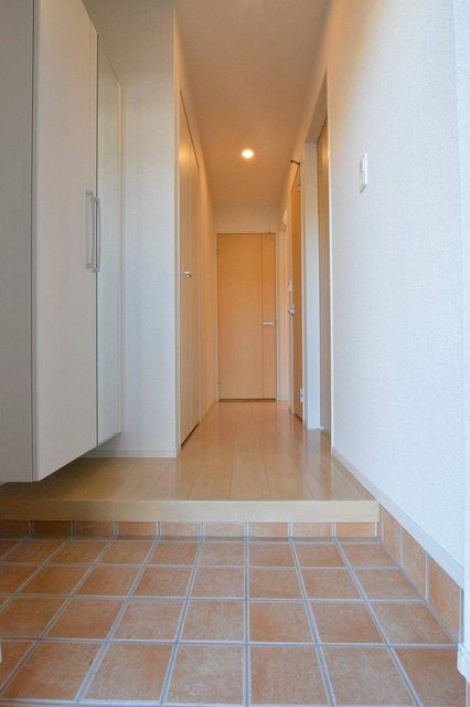 キャピタル エイトの玄関写真
