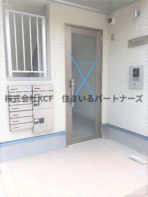 エントランス　清潔なエントランスです