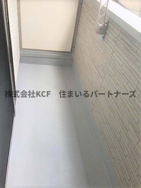 バルコニー　暖かな日差しのふりそそぐバルコニー