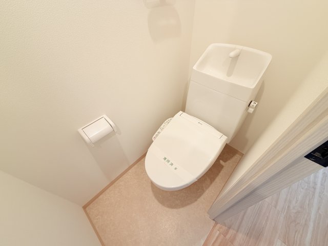 クローバー・メゾン服部のトイレ写真