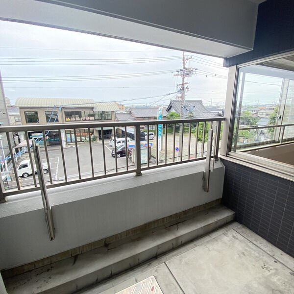 ジュネス城町の内装写真