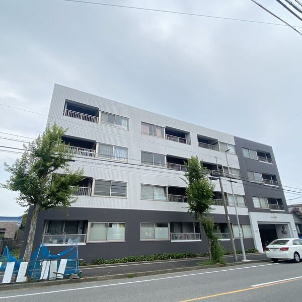ジュネス城町の外観写真