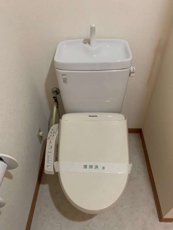 トイレ　別号室