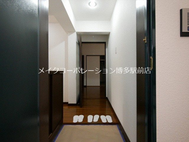 玄関　※同間取り別部屋引用です。