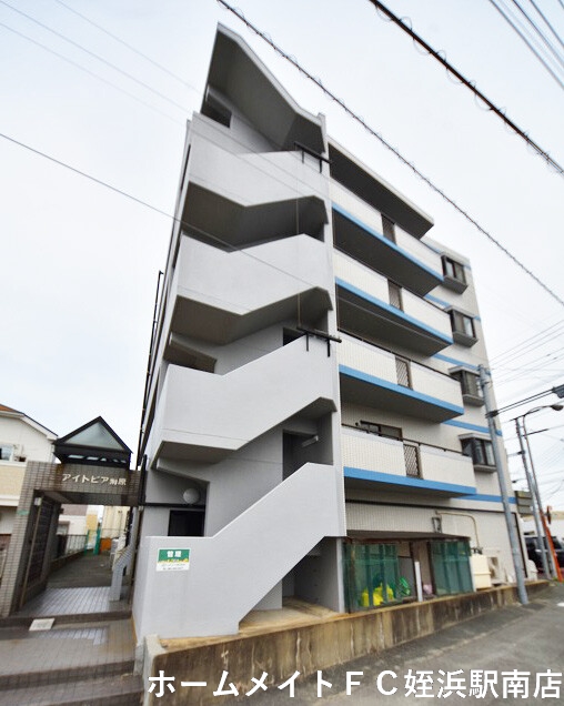 糸島市前原西のマンションの建物外観