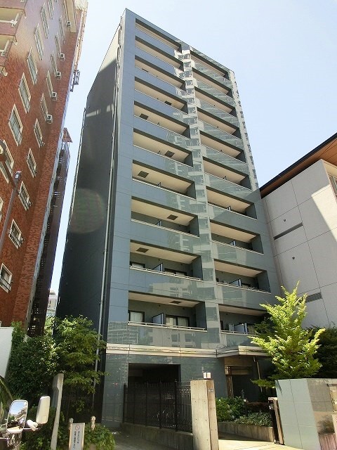 建物外観　レジディア上野池之端の外観です