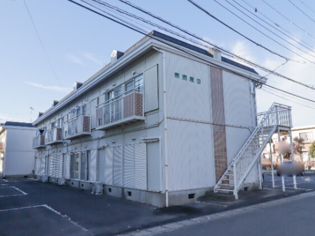 真岡市並木町のアパートの建物外観