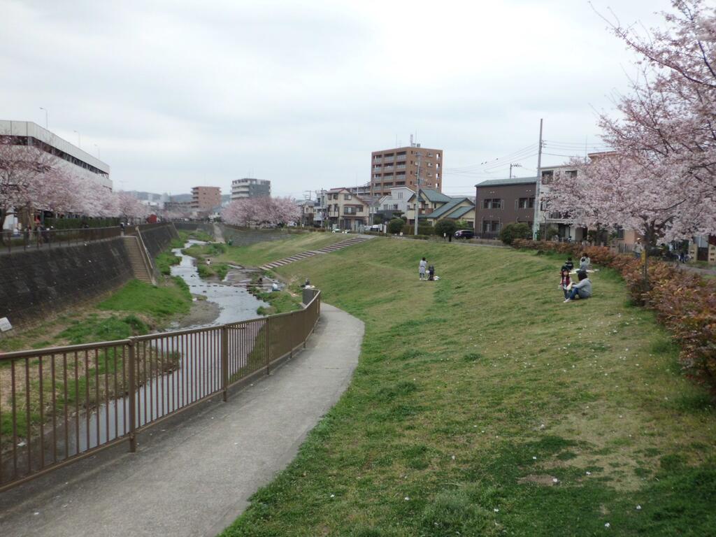 【第一寿荘の公園】