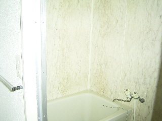 バス・シャワールーム　浴室