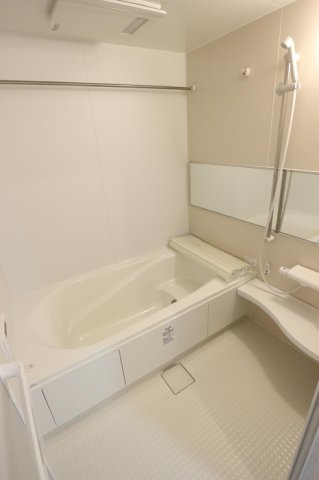 バス・シャワールーム　きれいなお風呂です