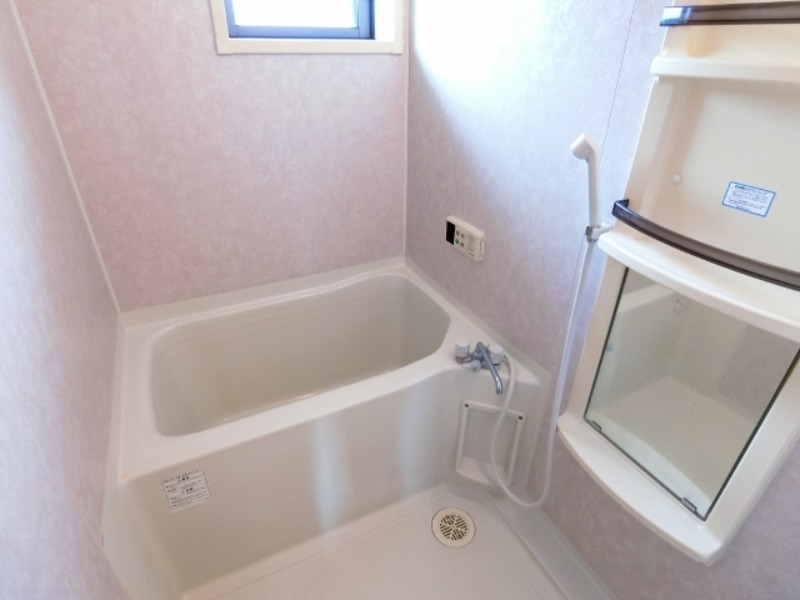 バス・シャワールーム　図面と現状に相違がある場合には現状を優先