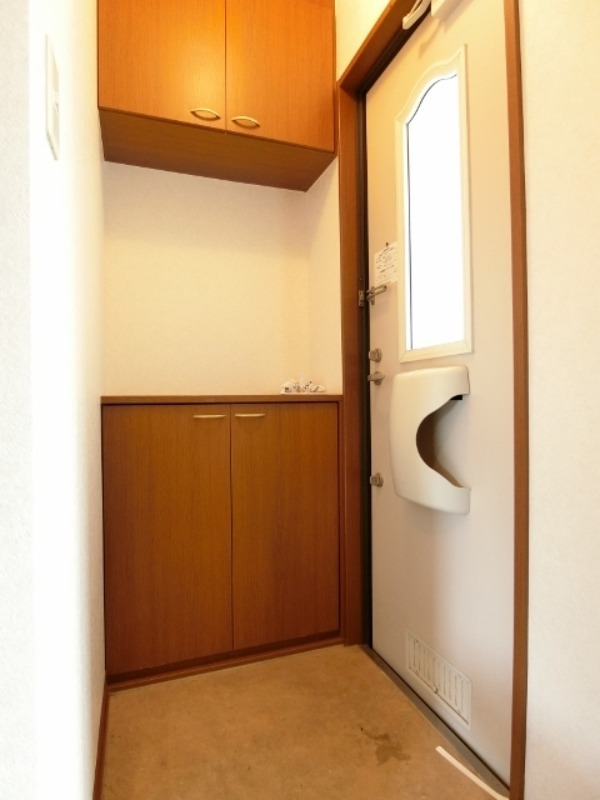 玄関　図面と現状に相違がある場合には現状を優先