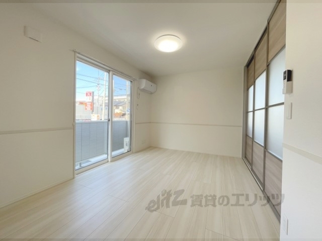 居室・リビング　リビング