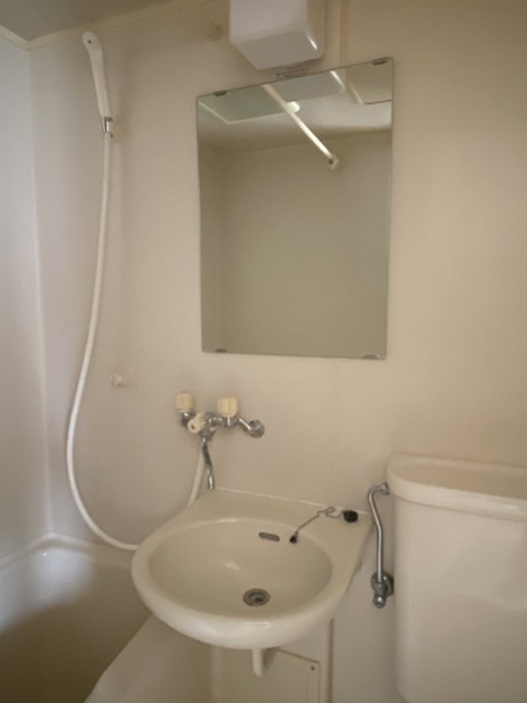 洗面設備　反転別部屋参考写真