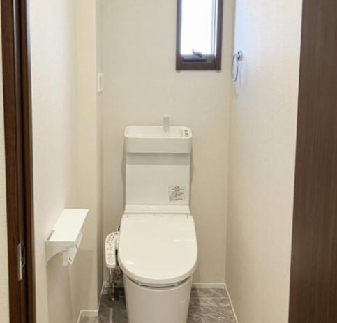 トイレ　トイレもきれいです