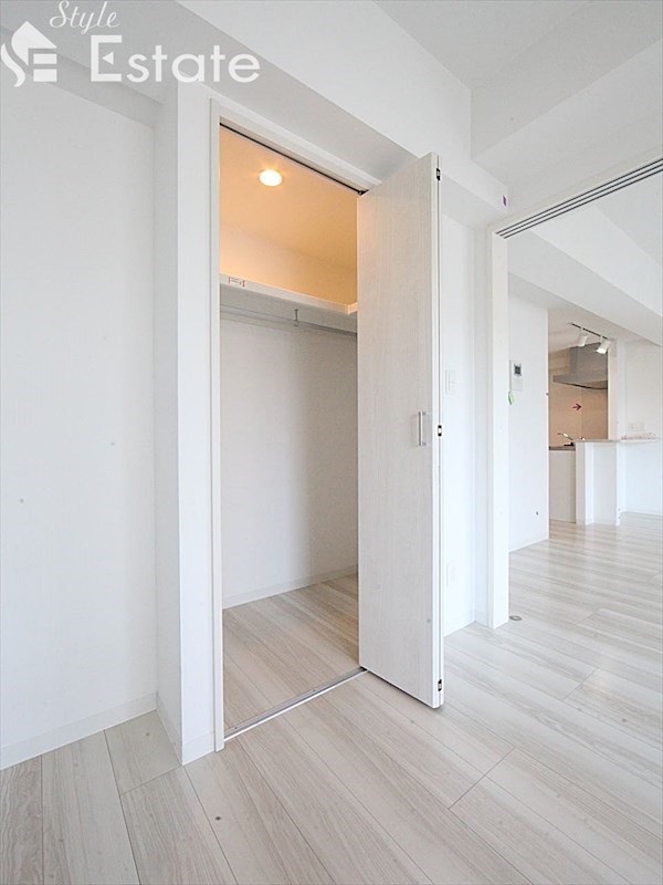 収納　クローゼット