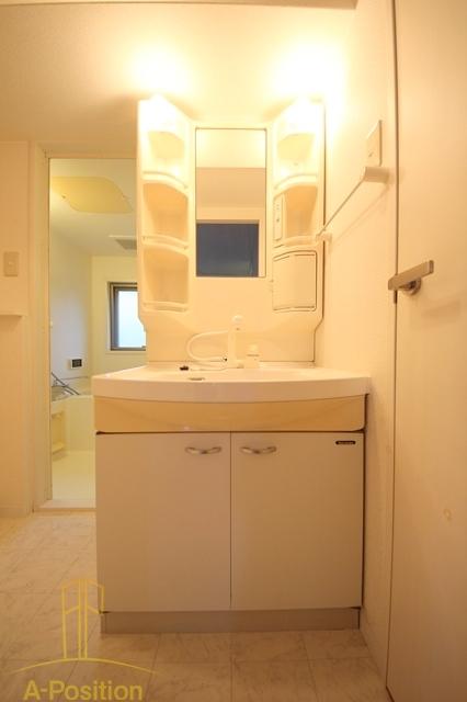 洗面設備　アーデンタワー立売堀