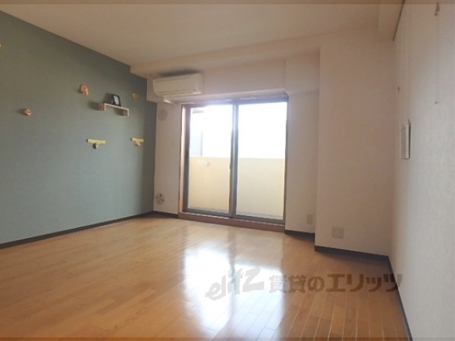 居室・リビング　洋室