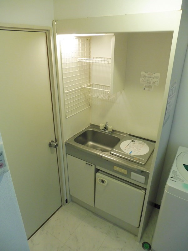 キッチン　※ミニ冷蔵庫は撤去済みです