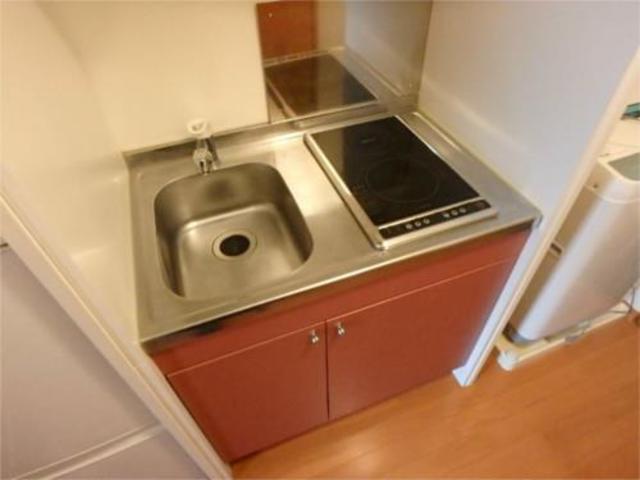 キッチン　ＩＨシステムキッチンで火を使わないので安心です