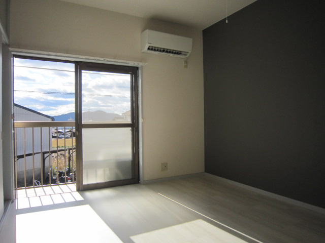 居室・リビング　同仕様