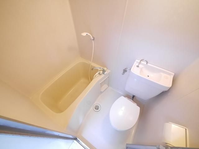 バス・シャワールーム　★お部屋探しはタウンハウジング高幡不動店まで★