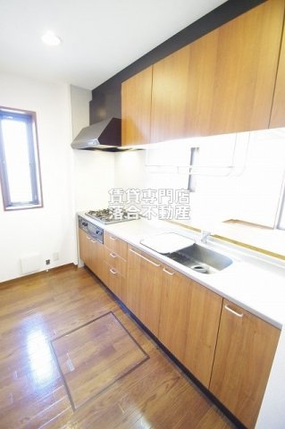 キッチン　広々としたカウンターキッチン