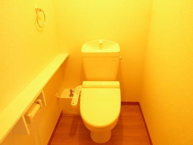 トイレ　別号室