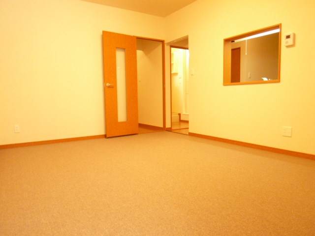 居室・リビング　別号室