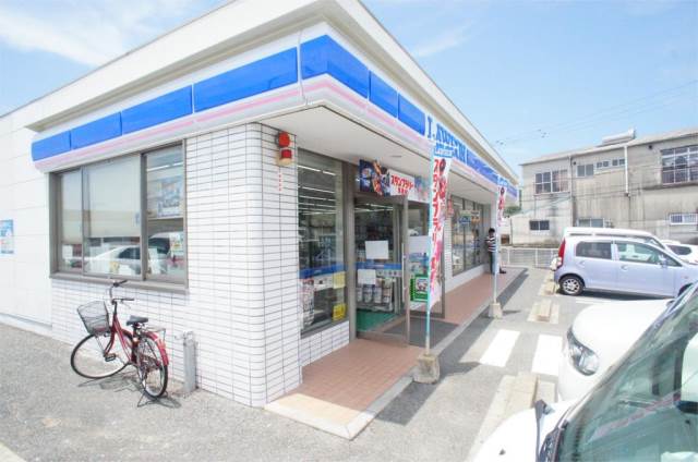 コンビニ　ローソン 下原一丁目店（コンビニ）まで525m