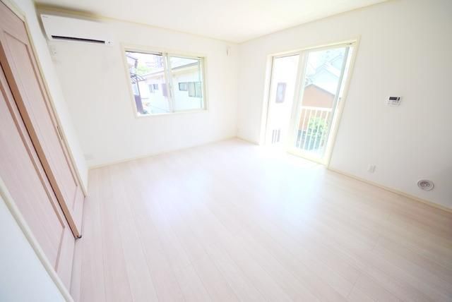 居室・リビング　★★広いリビング★★