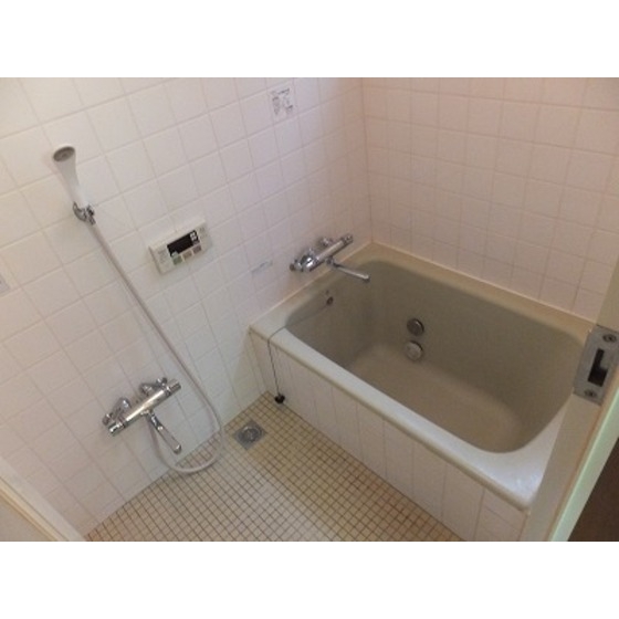 バス・シャワールーム　バス