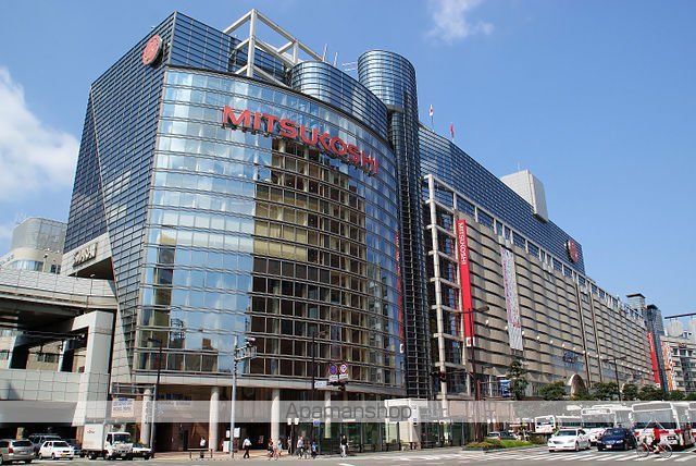 ショッピングセンター　三越（ショッピングセンター）まで500m