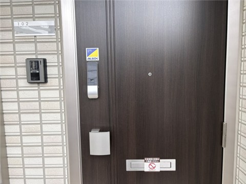 玄関　玄関