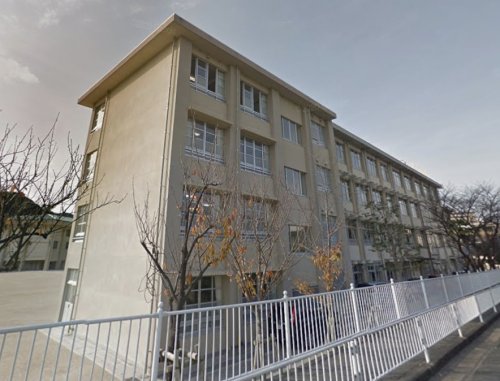 小学校　福岡市立西高宮小学校（小学校）まで595m