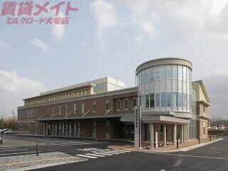 図書館　菰野町図書館（図書館）まで778m