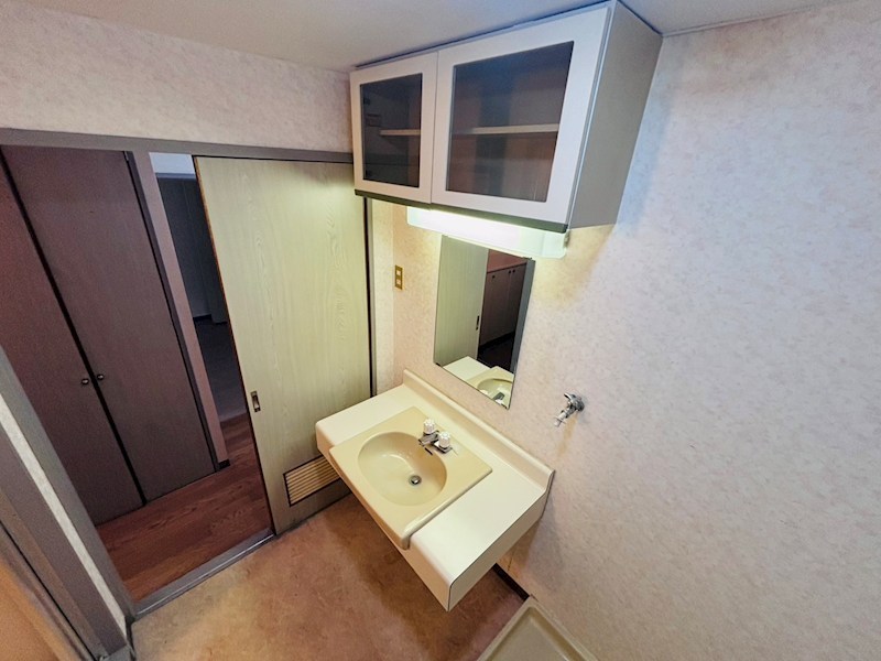 洗面設備　別部屋参考写真