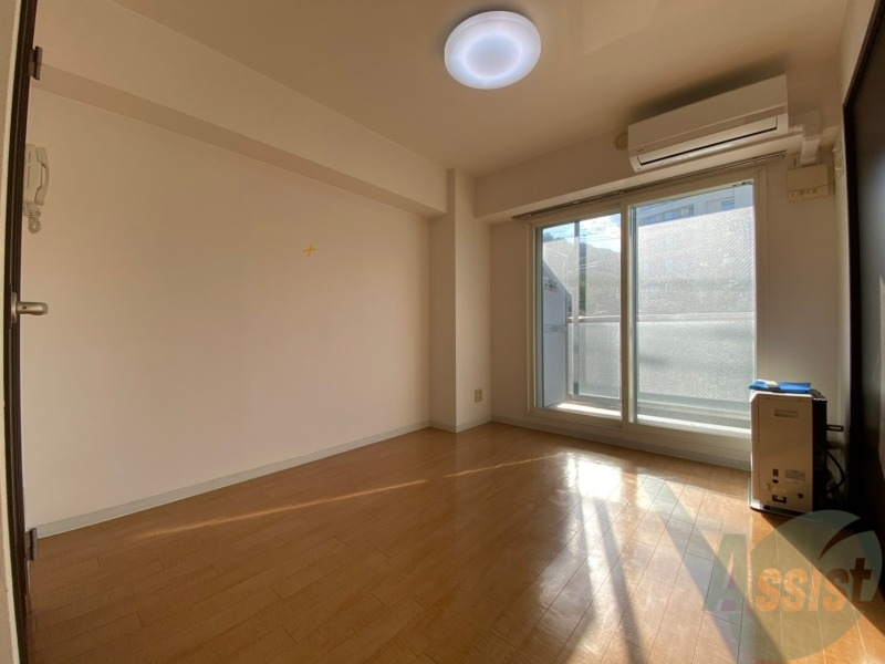 居室・リビング　広くてキレイなお部屋が広がっていて、充実した生活が送れそう。