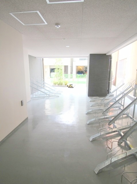 駐車場　駐輪場です